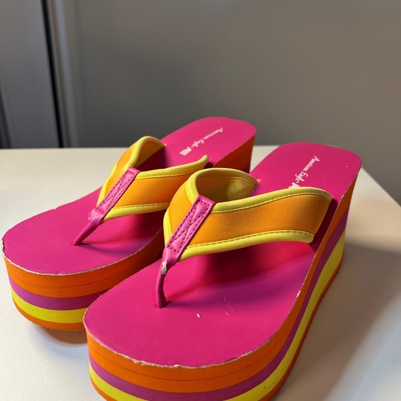 *Vintage* 90s American Eagle Rare Rainbow Platform Sandals - Picture 1 of 4